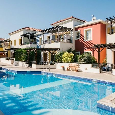 Aphrodite Gardens No.9 Luxury Apt Paphos Exteriér fotografie