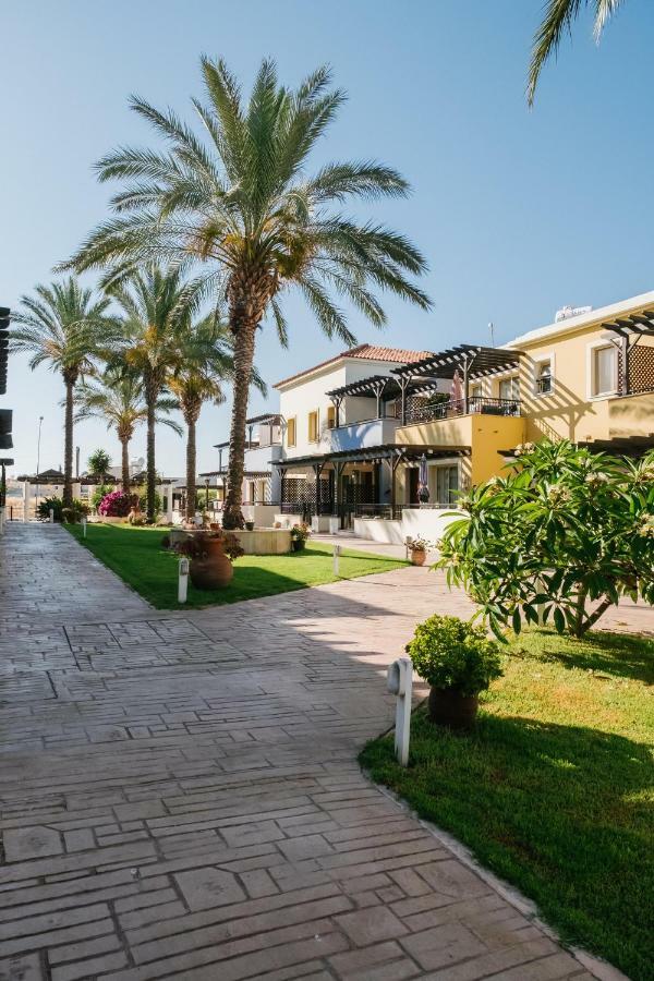 Aphrodite Gardens No.9 Luxury Apt Paphos Exteriér fotografie